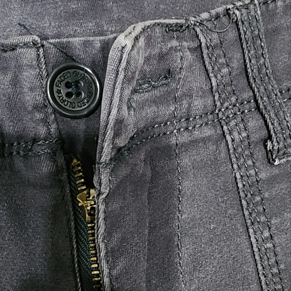 Faded Glory Women's Cargo Like Shorts - Picture 4 of 4